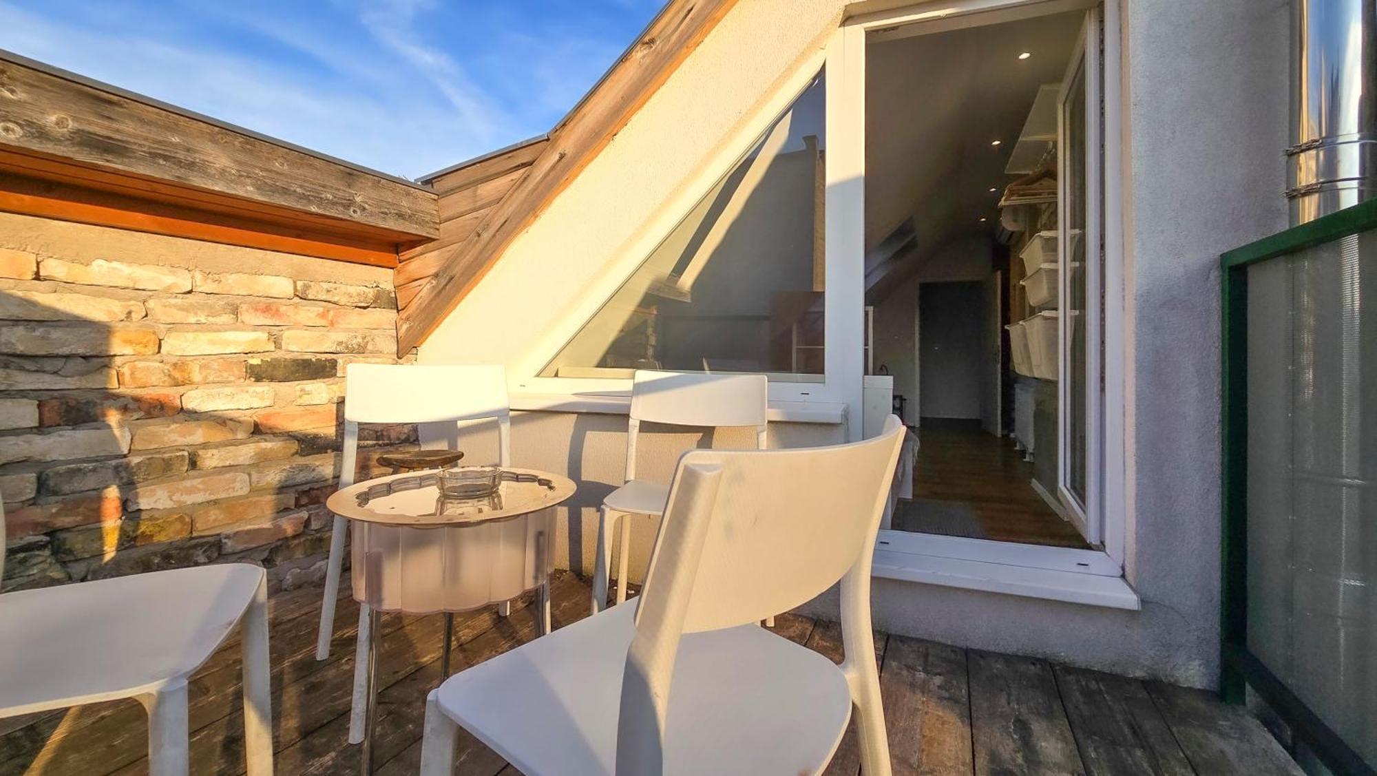 Upartments Budapeste Exterior foto